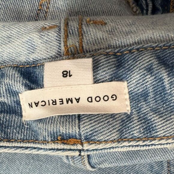 Good American Good Legs Always Fits Straight Leg Jeans 18 - Picture 3 of 8